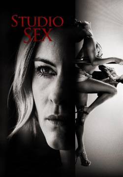 Annika Crime Reporter - Studio Sex